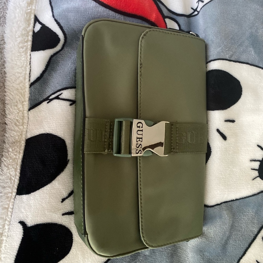 GUESS Women Olive Bag